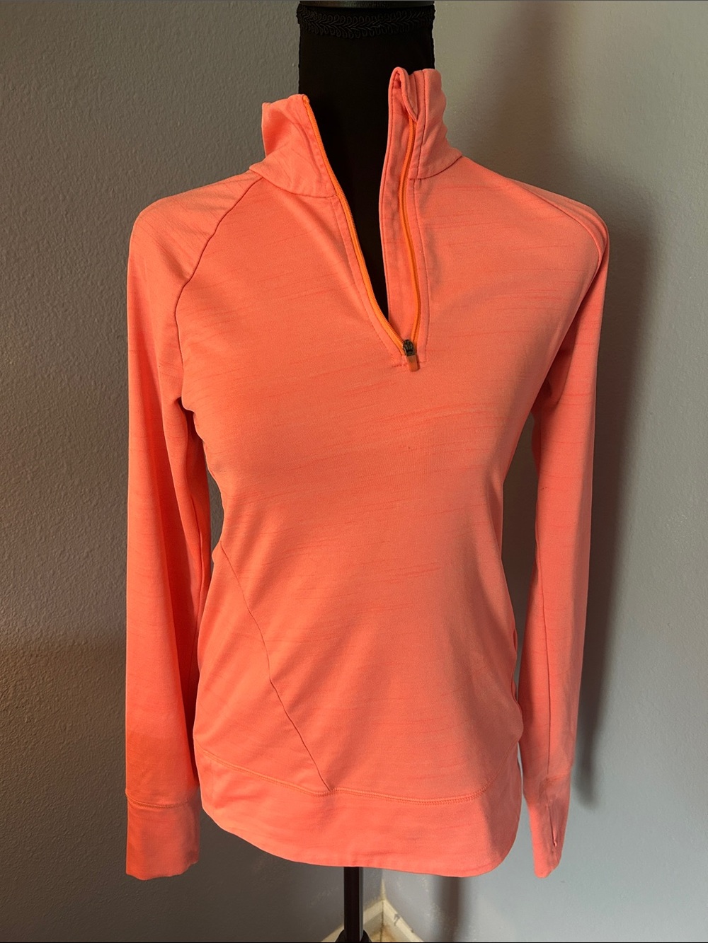Reebok Women Orange Coral Half-Zip Performance Long Sleeve Pull Over Size Small